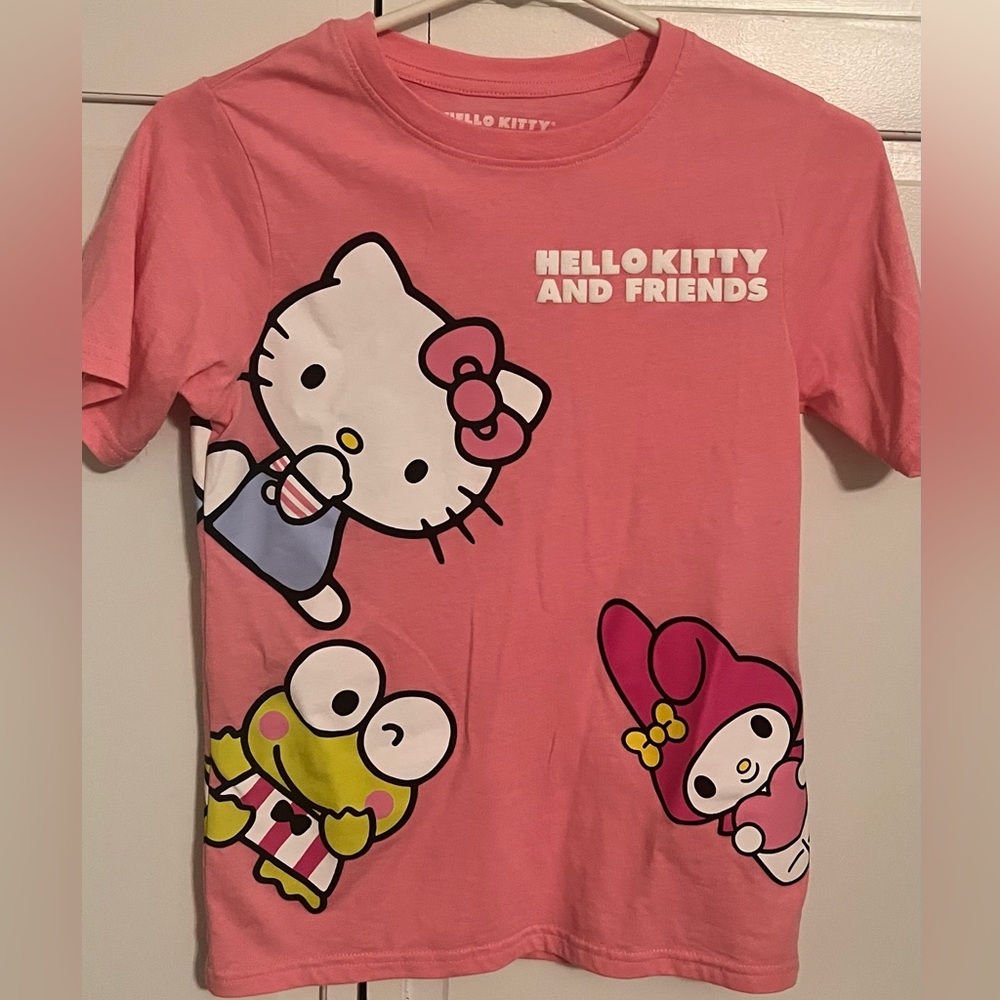 Hello Kitty short sleeve T shirt size large / 10